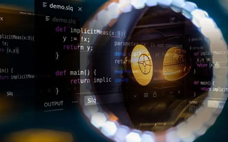 宁波 api php源码,下载的php源码怎么运行呢？
